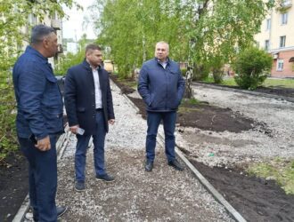 В Кузнецком районе Новокузнецка идет благоустройство сразу трех пешеходных зон