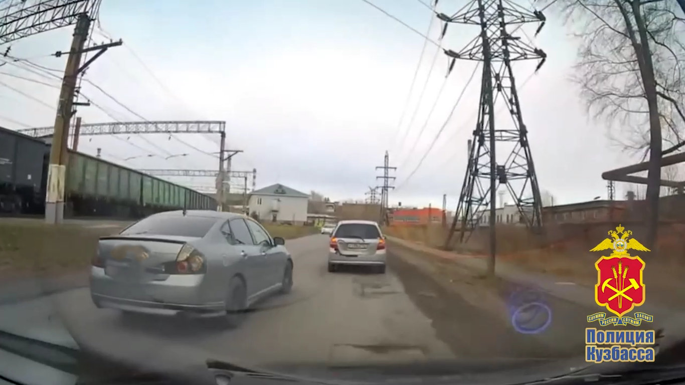В Кузбассе водители помогли ГАИ наказать автохама