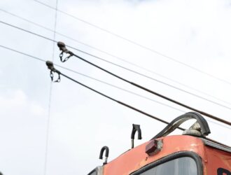 В Новокузнецке временно ограничено движение двух троллейбусов