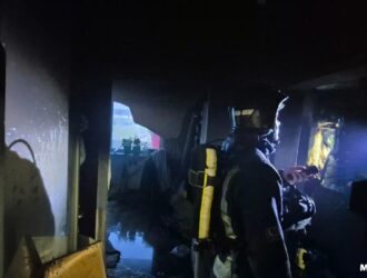 В Кемерове произошел пожар в многоквартирном доме, спасены 8 человек