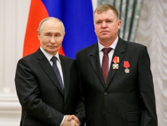 Владимир Путин наградил кузбасского экскаваторщика орденом «За доблестный труд»