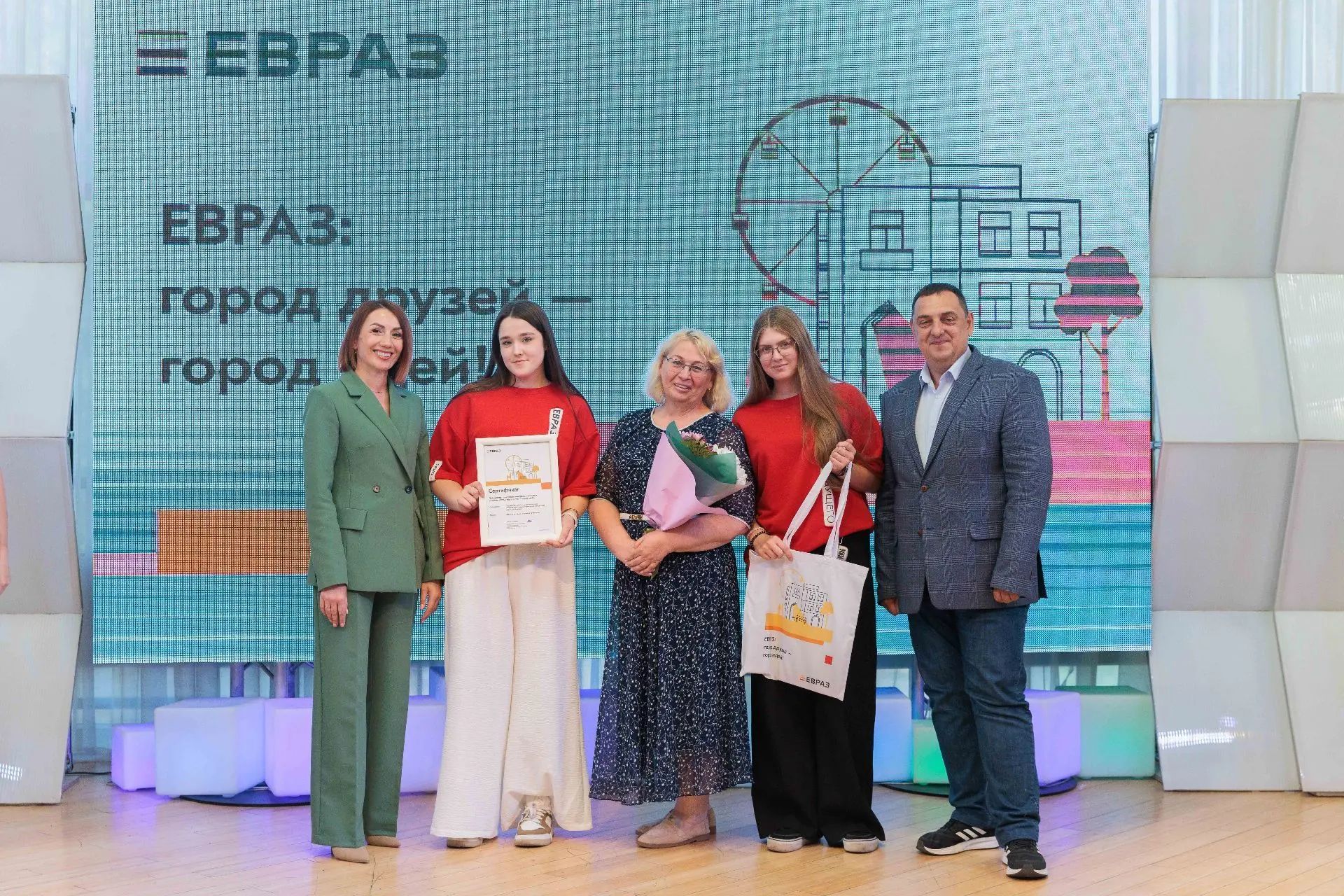 В Сибири объявили победителей грантового конкурса социальных проектов «ЕВРАЗ: город друзей — город идей!»