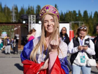 Перед Днём России продажи кокошников на маркетплейсах выросли в четыре раза