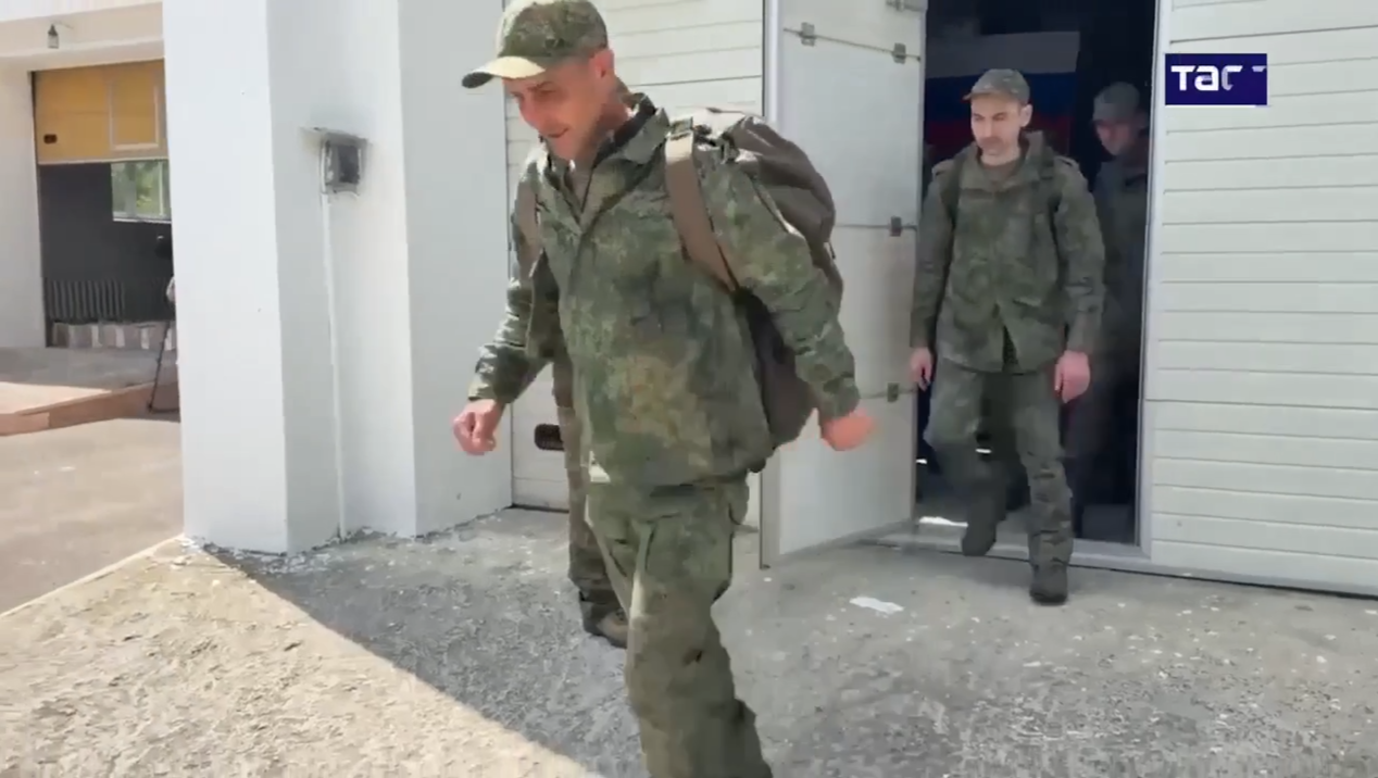Трое кузбассовцев освобождены из украинского плена