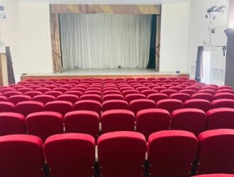 В Новокузнецке отремонтировали концертный зал ДК «Шахтостроитель»