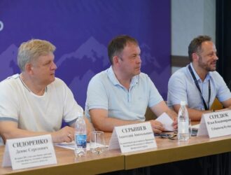 Илья Середюк и Анатолий Серышев встретились с участниками молодежного форума «Шерегеш»