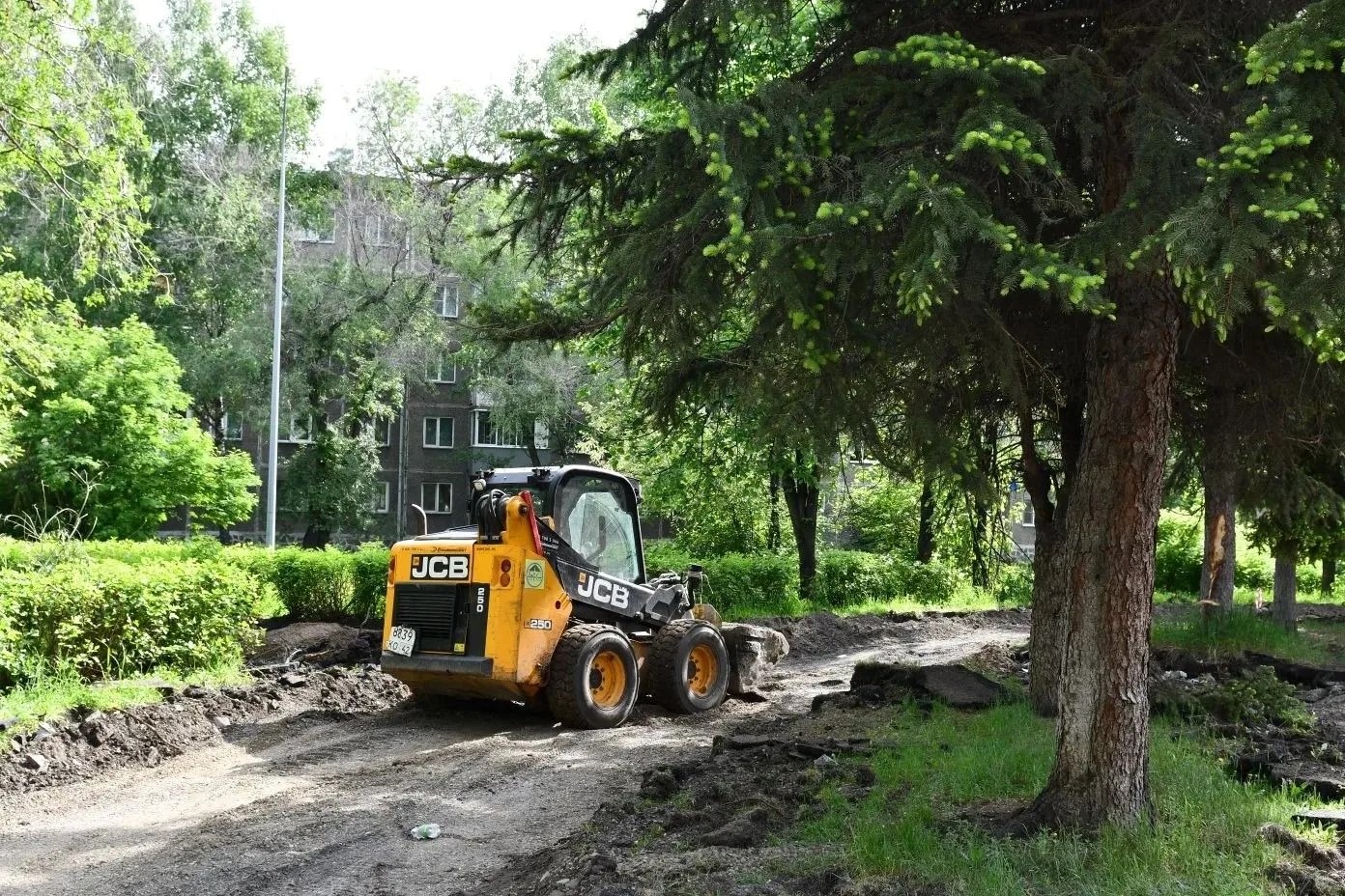 Власти рассказали, как благоустраивают общественные территории в Кузбассе
