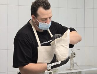 Техник-протезист из Новокузнецка выступит в финале национального конкурса