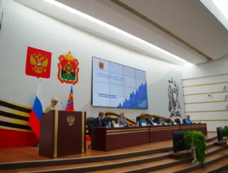 Депутаты кузбасского парламента внесли изменения в закон «Об образовании»