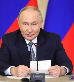 Президент России наградил двух кузбассовцев государственными наградами