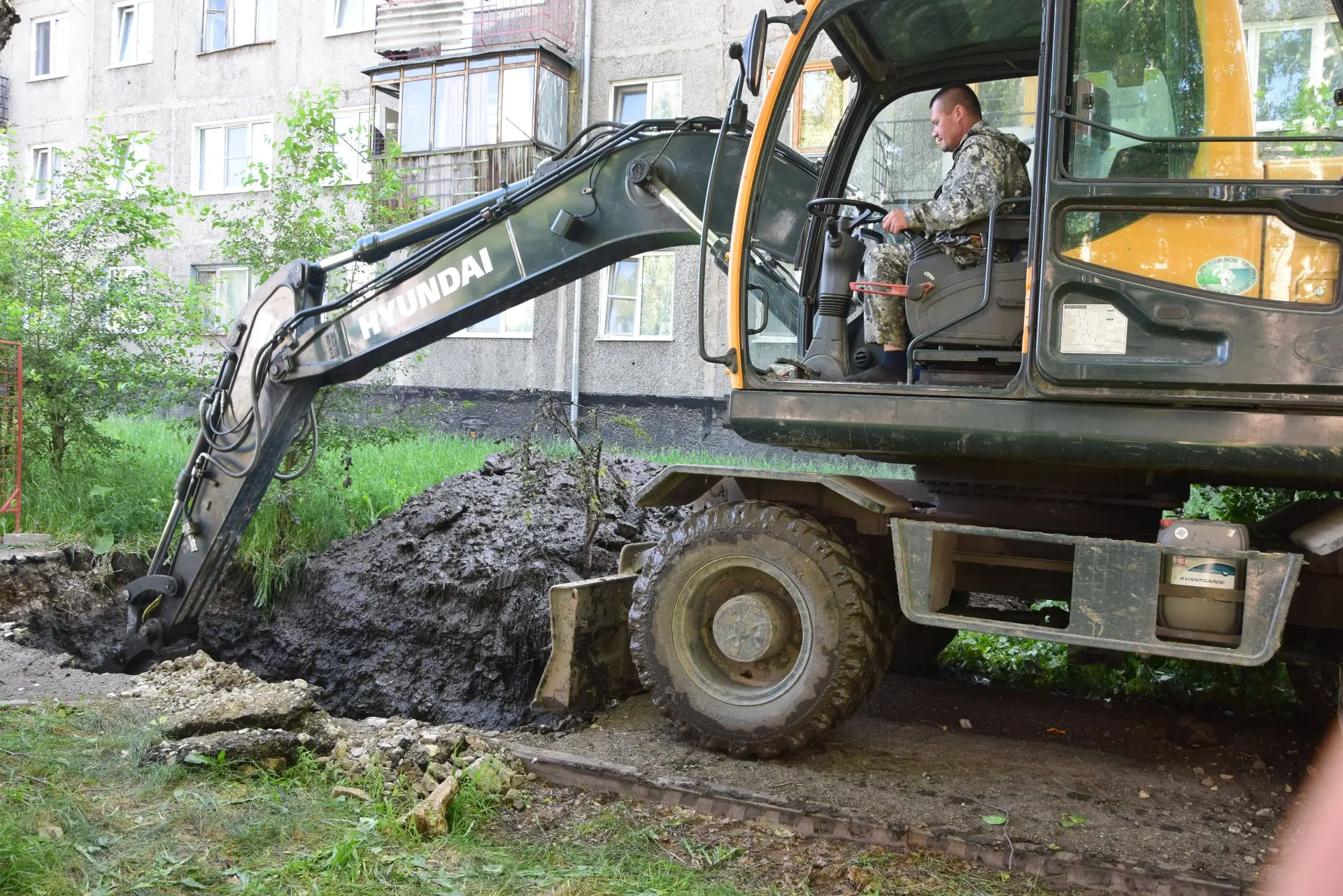 В Гурьевском округе обновляют магистральный водопровод по нацпроекту