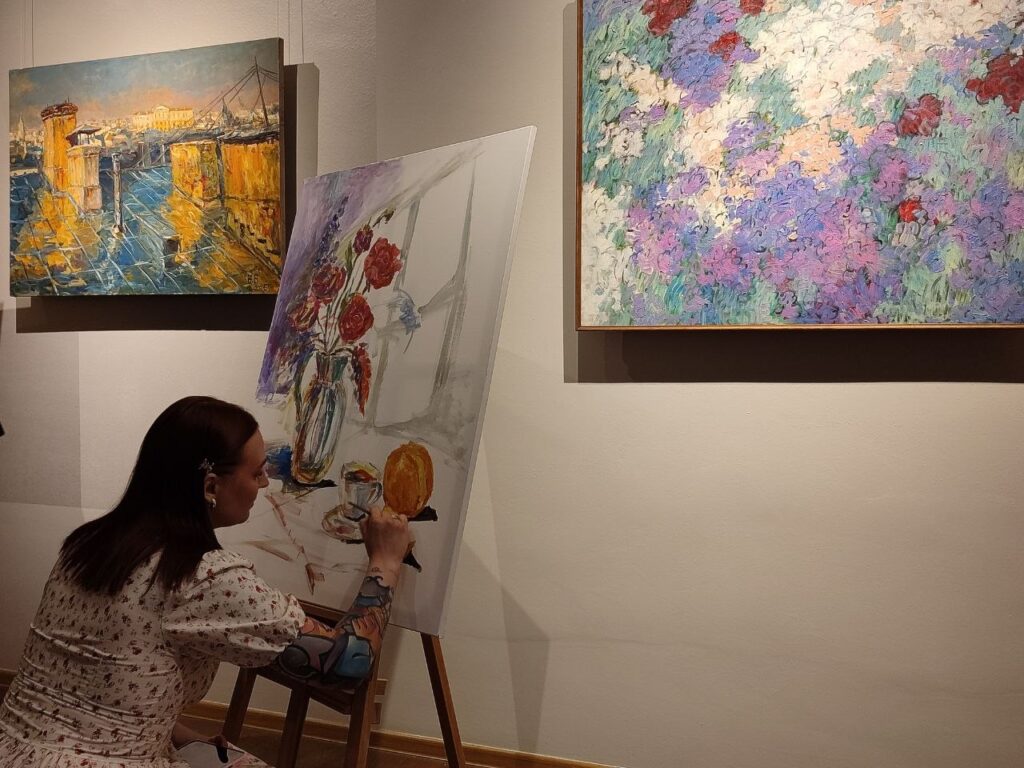 Великие и прекрасные: в Кемерове открылась выставка известных импрессионистов
