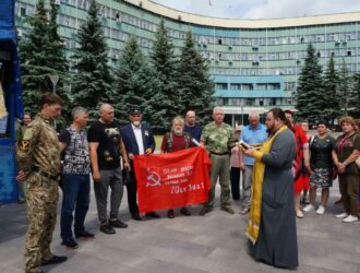 Из Новокузнецка поехала очередная машина с гуманитарным грузом в зону СВО