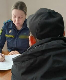 Кузбассовец прятался от алиментов, прикрываясь братом-близнецом