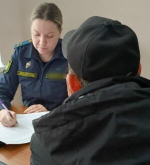 Кузбассовец прятался от алиментов, прикрываясь братом-близнецом