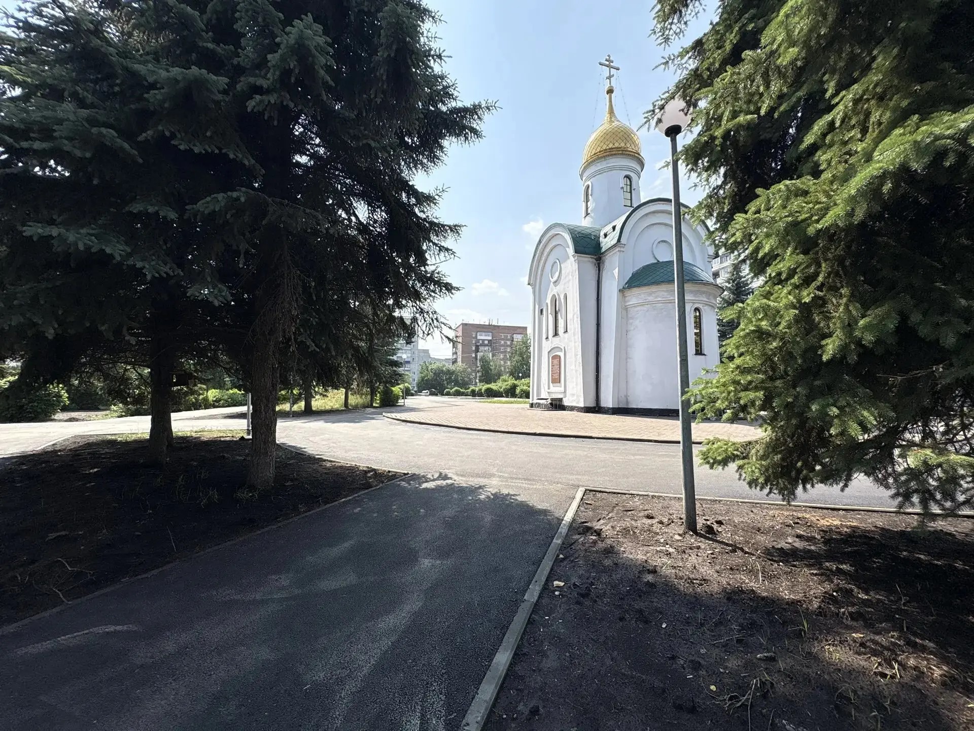 В Новокузнецке преображается сквер у часовни в Орджоникидзевском районе