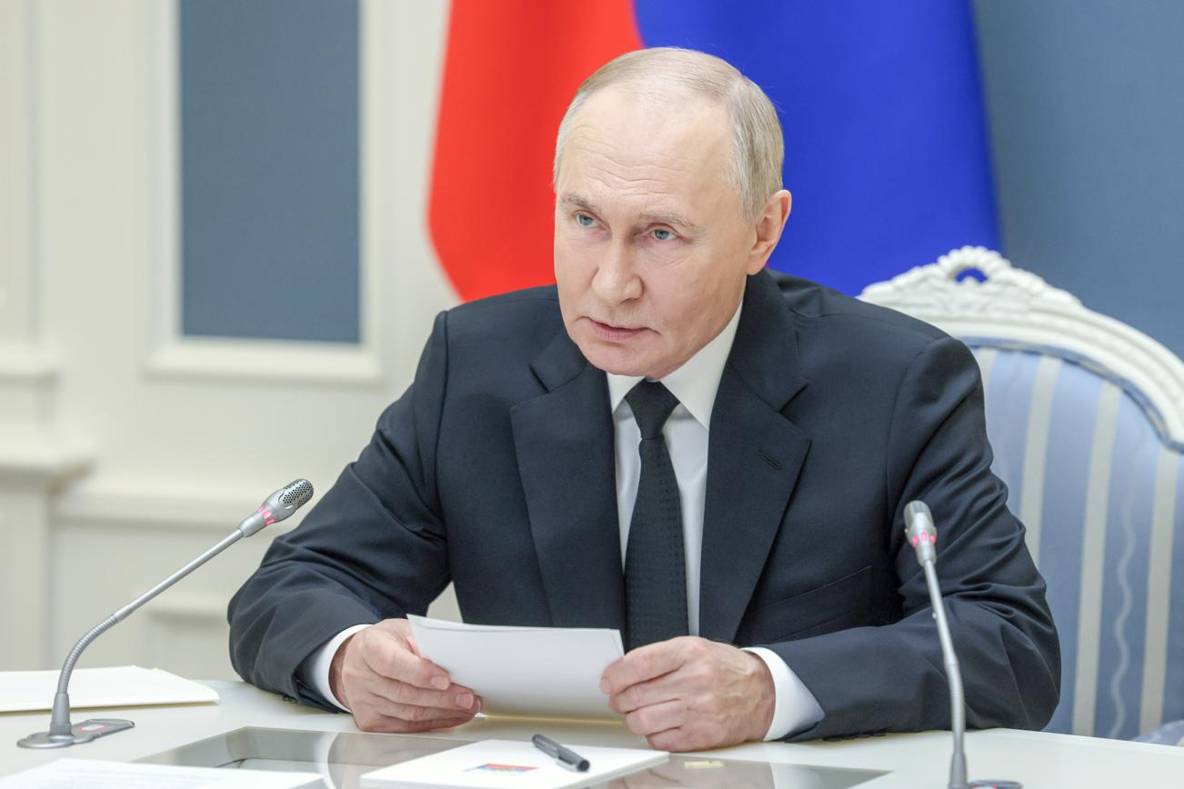 Владимир Путин: «В семейном кругу во многом формируются личность и мировоззрение человека»