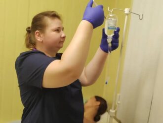 Нападение пчелы едва не обернулось трагедией для жительницы Кузбасса