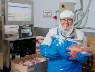 Кузбасскую свинину впервые начали продавать за границу