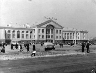 Ретроспектива: старый и новый железнодорожный вокзал Кемерова