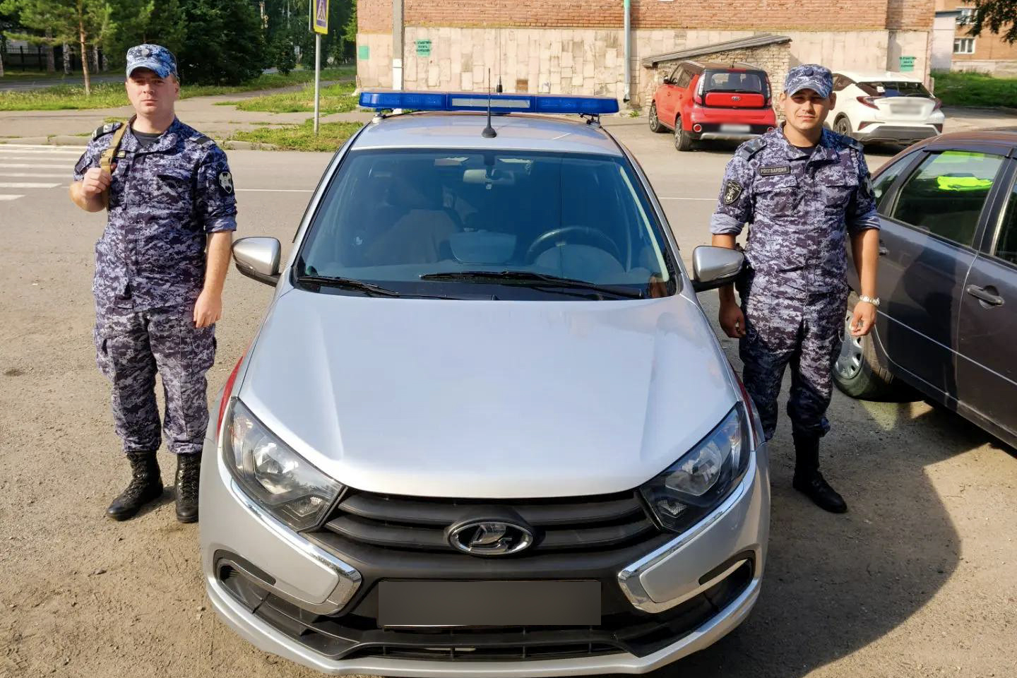 В Кузбассе росгвардейцы отыскали потерявшегося больного пенсионера