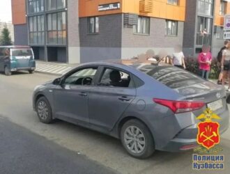 В Кемерове школьника на электросамокате сбил водитель иномарки