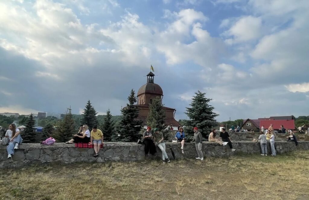 Новокузнецк музыкально отметил день своего рождения: фотовидеорепортаж