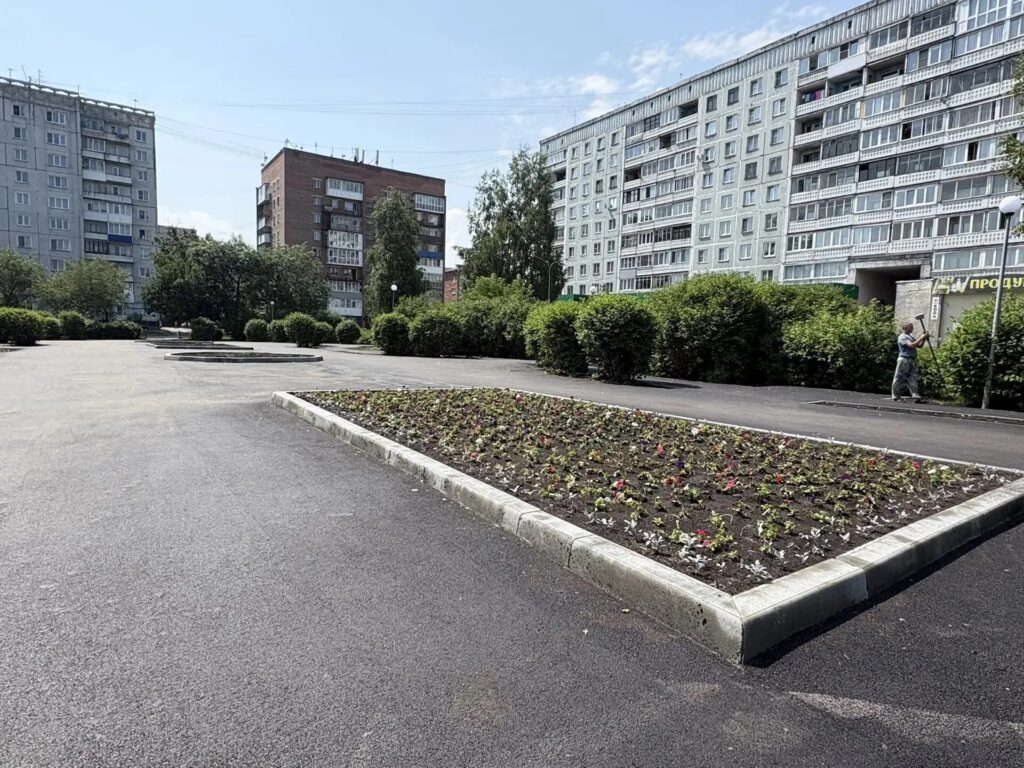 В Новокузнецке преображается сквер у часовни в Орджоникидзевском районе