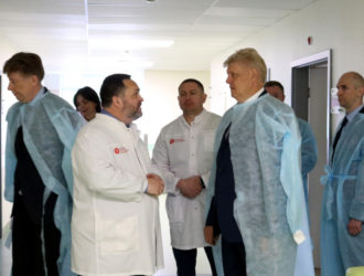 В Сибири ведущие ортопеды России и мира обсудили новейшие технологии в этой области медицины