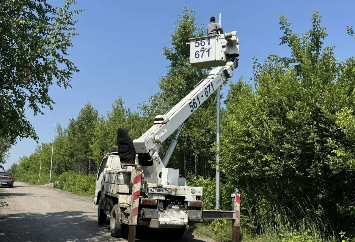 На трех улицах Новокузнецка теперь есть освещение