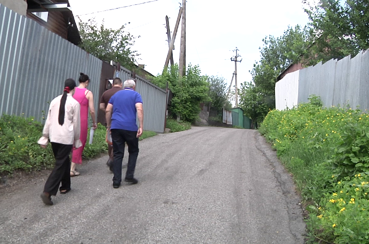 В Новокузнецке жителям частного сектора напомнили о правилах пожарной безопасности