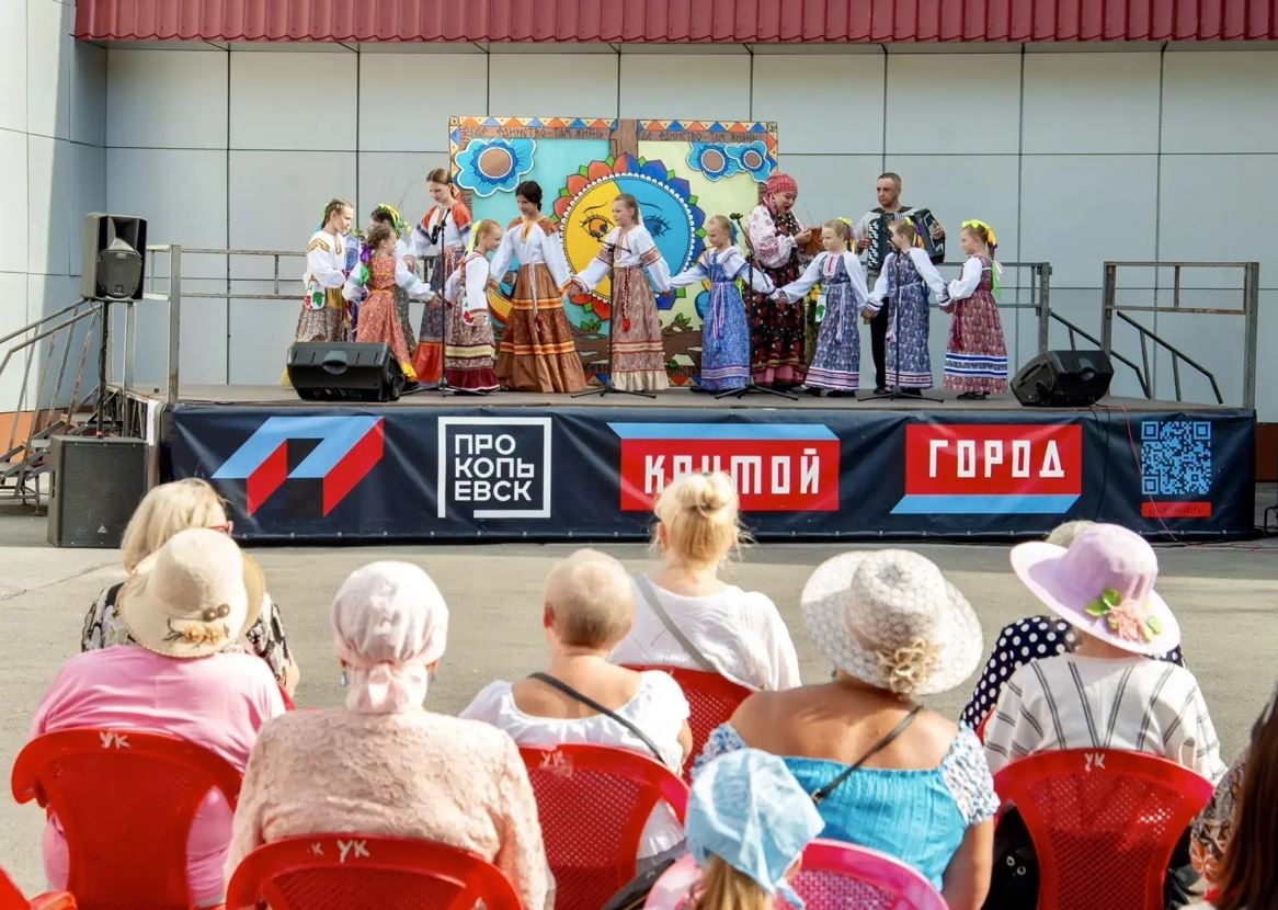 В Прокопьевске прошел первый фольклорный фестиваль «Сонмище»