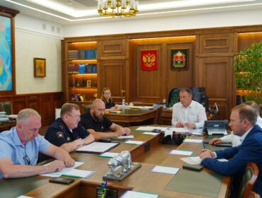 Губернатор призвал муниципалитеты ввести ограничения для транзитного транспорта
