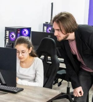 Преподаватель кузбасского колледжа Эдуард Никитченко стал победителем Всероссийского инновационного конкурса от Росрейтинга