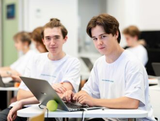 Школьник из Кузбасса проектирует будущую гидроэлектростанцию
